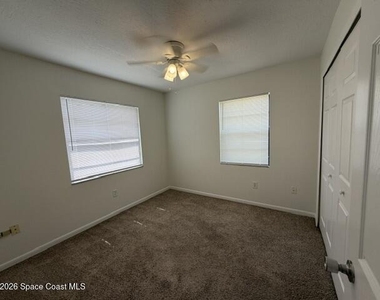 813 Poinciana Street - Photo Thumbnail 6