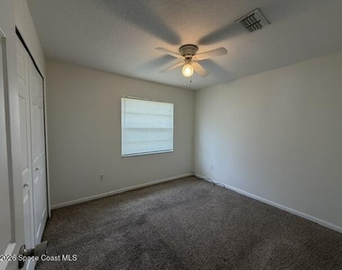 813 Poinciana Street - Photo Thumbnail 5