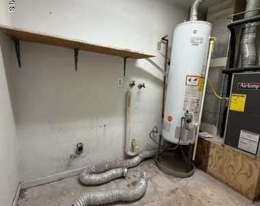 813 Poinciana Street - Photo Thumbnail 10