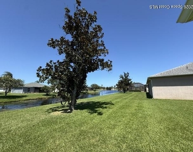 1954 Crane Creek Boulevard - Photo Thumbnail 31