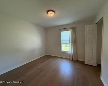 1954 Crane Creek Boulevard - Photo Thumbnail 25