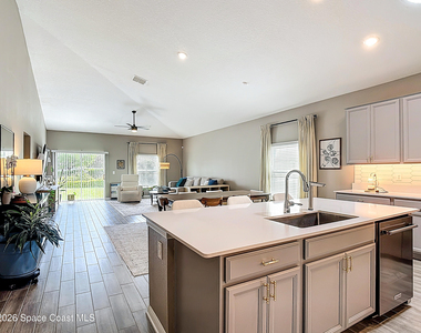 4471 Holstein Street - Photo Thumbnail 7