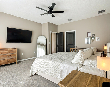 4471 Holstein Street - Photo Thumbnail 36
