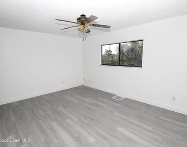 3816 Overlook Drive Ne - Photo Thumbnail 6