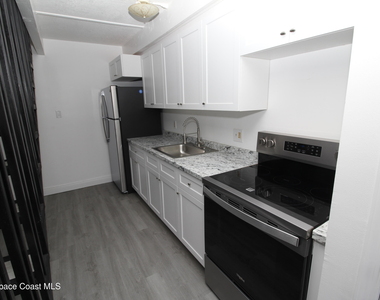 3816 Overlook Drive Ne - Photo Thumbnail 3
