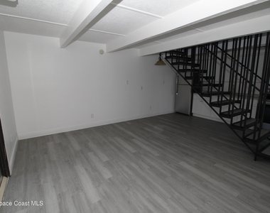 3816 Overlook Drive Ne - Photo Thumbnail 5