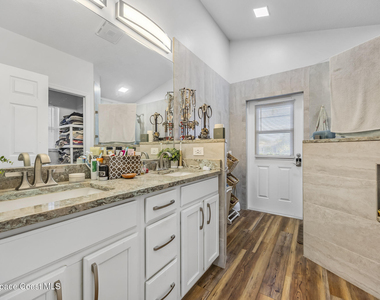 1785 Ficus Point Drive - Photo Thumbnail 22