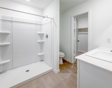 3016 Angelic Rose Lane - Photo Thumbnail 20