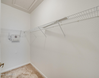 733 Ventura Drive - Photo Thumbnail 22