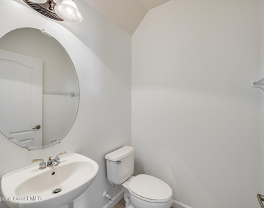 733 Ventura Drive - Photo Thumbnail 6
