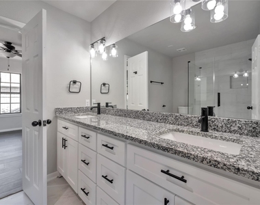 7312 Main Street - Photo Thumbnail 18