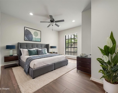 7312 Main Street - Photo Thumbnail 5
