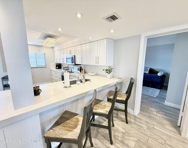 3170 N Atlantic Avenue - Photo Thumbnail 7