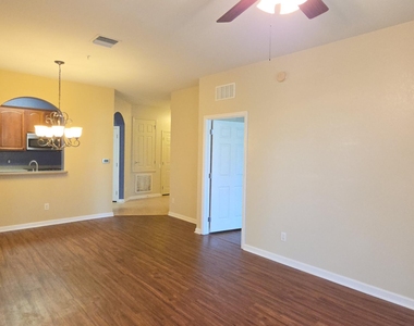 1576 Peregrine Circle - Photo Thumbnail 5