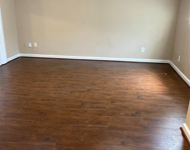 12419 Sungate Lane - Photo Thumbnail 4