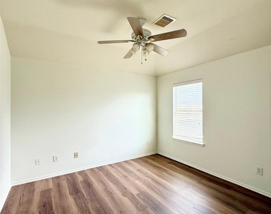 24623 Colonial Maple Drive - Photo Thumbnail 15