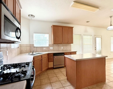 24623 Colonial Maple Drive - Photo Thumbnail 10