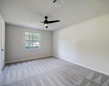 9723 Galston Lane - Photo Thumbnail 17