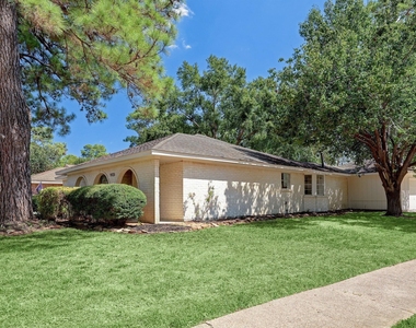 9723 Galston Lane - Photo Thumbnail 2