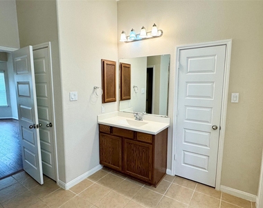 26934 Churchill Gate - Photo Thumbnail 22