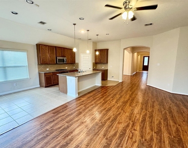 26934 Churchill Gate - Photo Thumbnail 9