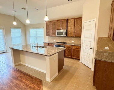 26934 Churchill Gate - Photo Thumbnail 12