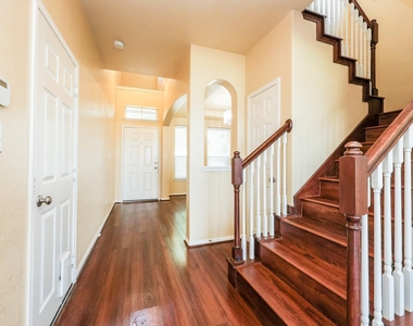 20130 Emerald Mountain Drive - Photo Thumbnail 2