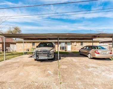 10424 Belfast Road - Photo Thumbnail 1
