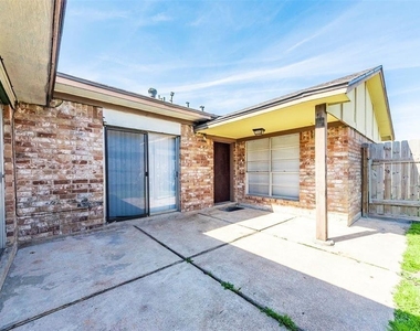 10424 Belfast Road - Photo Thumbnail 20