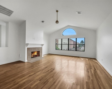 650 Westcross Street - Photo Thumbnail 25