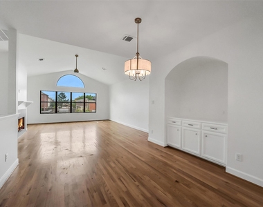 650 Westcross Street - Photo Thumbnail 23