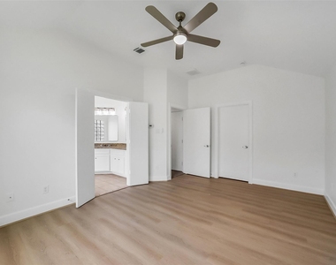 650 Westcross Street - Photo Thumbnail 28