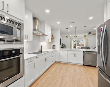 945 Dorothy Street - Photo Thumbnail 10