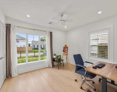 945 Dorothy Street - Photo Thumbnail 22