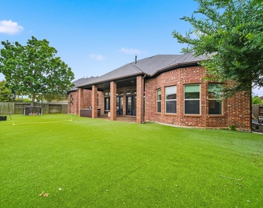 5735 Genoa Springs Lane - Photo Thumbnail 41
