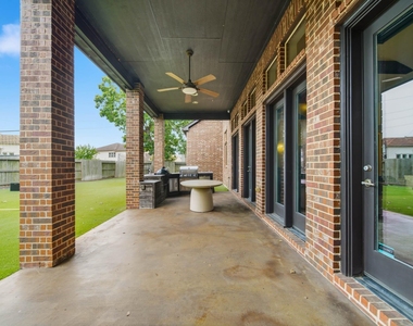 5735 Genoa Springs Lane - Photo Thumbnail 37