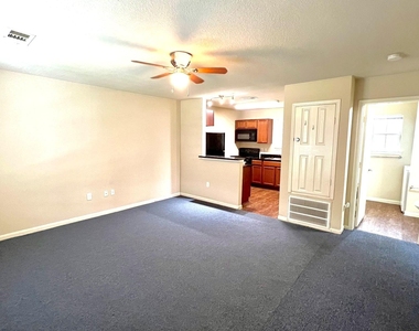 2508 S Houston Avenue - Photo Thumbnail 1