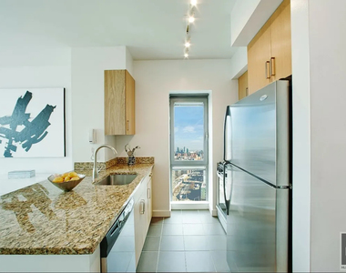 Ludlow Street - Photo Thumbnail 5
