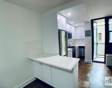 East 35 Street - Photo Thumbnail 1