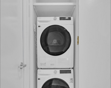 East 27 Street - Photo Thumbnail 7