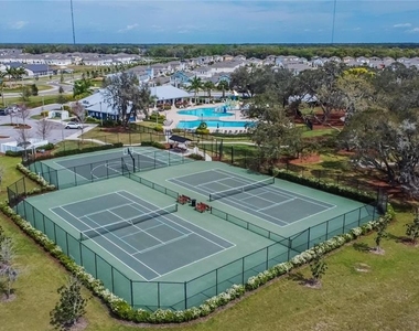 13128 Royal Pines Avenue - Photo Thumbnail 47