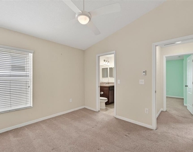 13128 Royal Pines Avenue - Photo Thumbnail 28