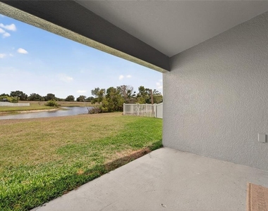 13128 Royal Pines Avenue - Photo Thumbnail 5