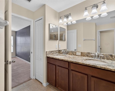 13128 Royal Pines Avenue - Photo Thumbnail 21
