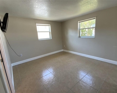 4625 Compass Court - Photo Thumbnail 9