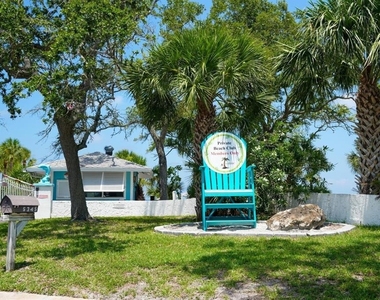 4625 Compass Court - Photo Thumbnail 23