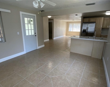 4625 Compass Court - Photo Thumbnail 4