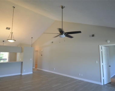 1801 E Lake Road - Photo Thumbnail 14