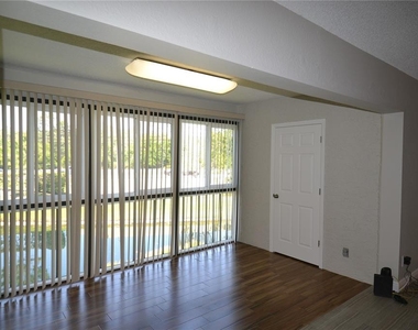 1801 E Lake Road - Photo Thumbnail 20