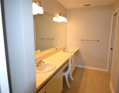 1801 E Lake Road - Photo Thumbnail 25
